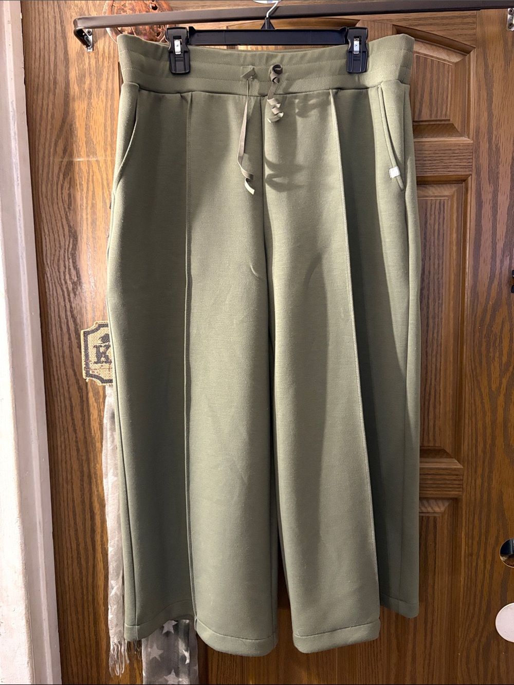 T by Talbots Olive Wide-Leg Pull-On Ankle Pants - Picture 4 of 7